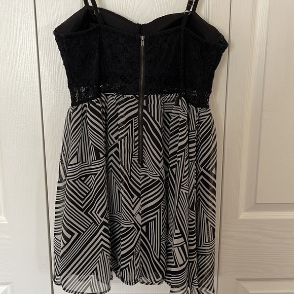 Material Girl Lace & Patterned Dress - Picture 3 of 3